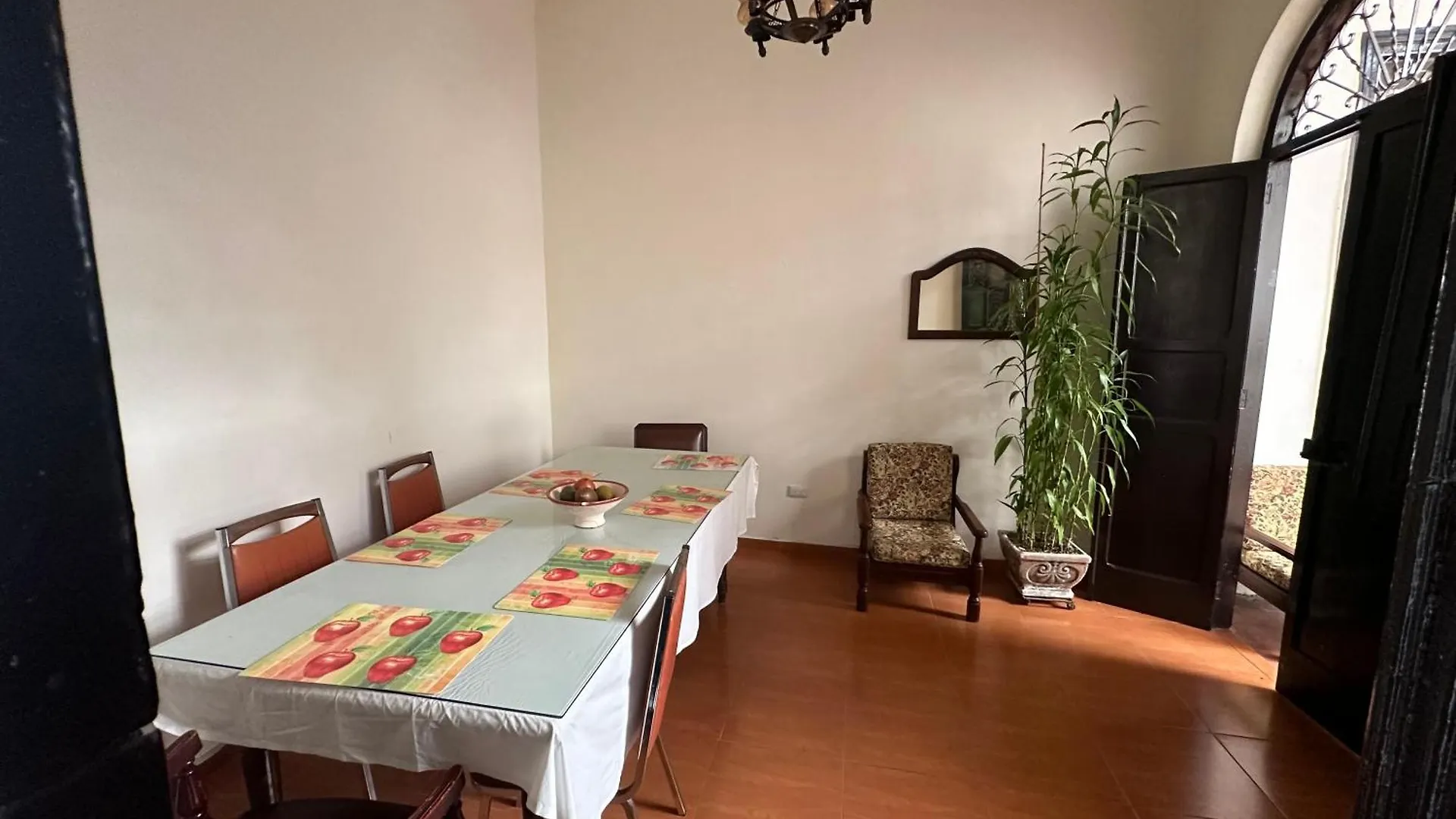 Casa Hostal Luz Cali Homestay